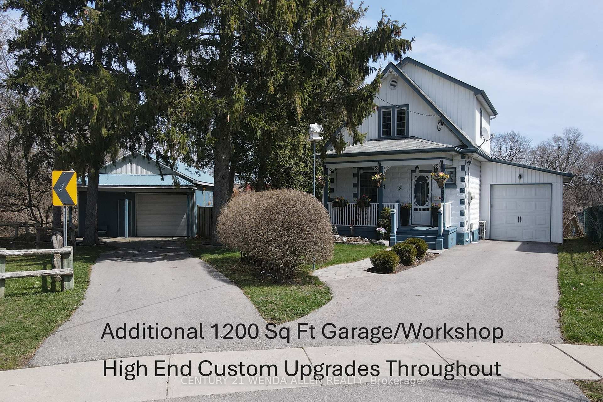995 Cedar Street  Oshawa ON L1J 3R5 photo
