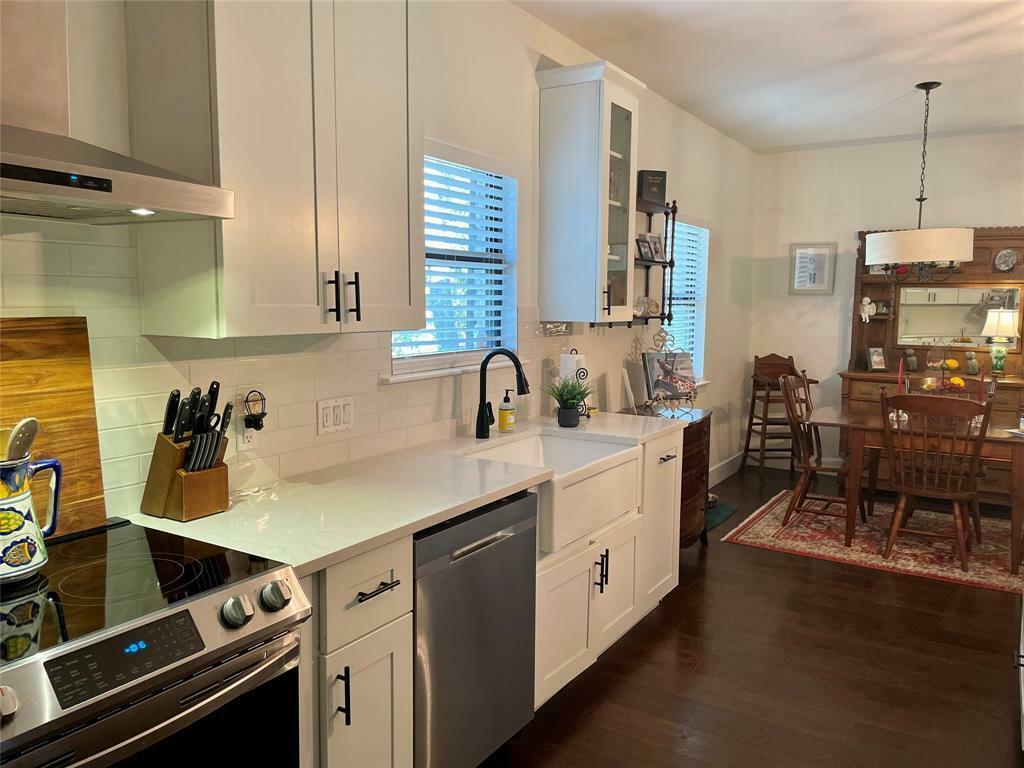 Property Photo: 705 Lisa Drive TX 78733