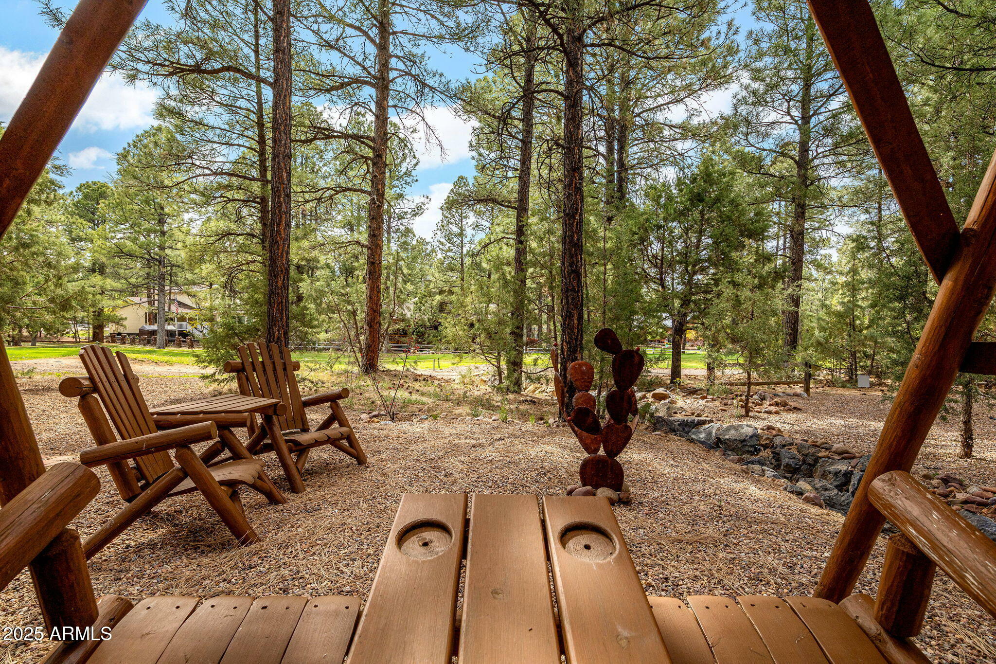 Property Photo: 420 N Retreat Drive AZ 85901