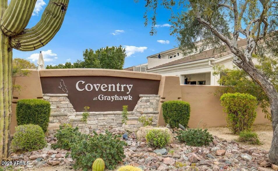 Property Photo: 7527 E Nestling Way AZ 85255