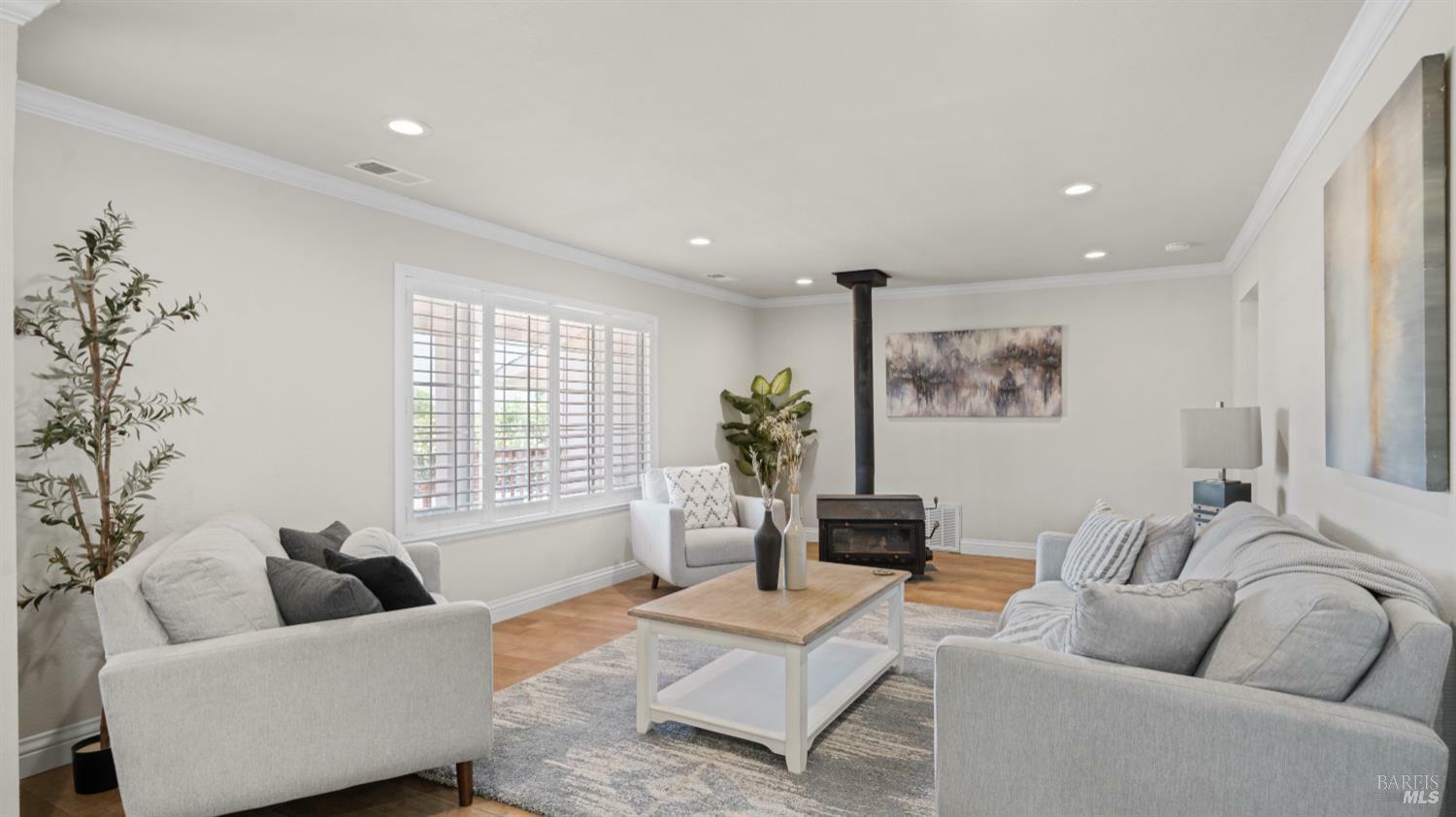 Property Photo: 4270 Peaceful Glen Road CA 95688