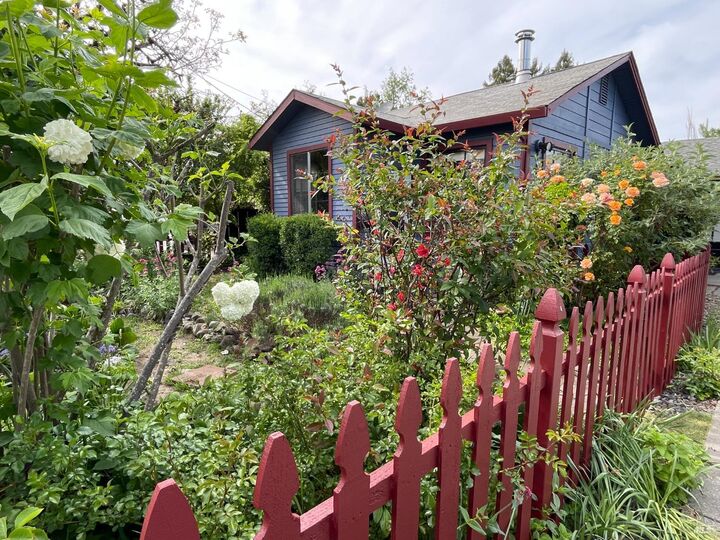Property Photo:  458 E San Francisco Avenue  CA 95490 