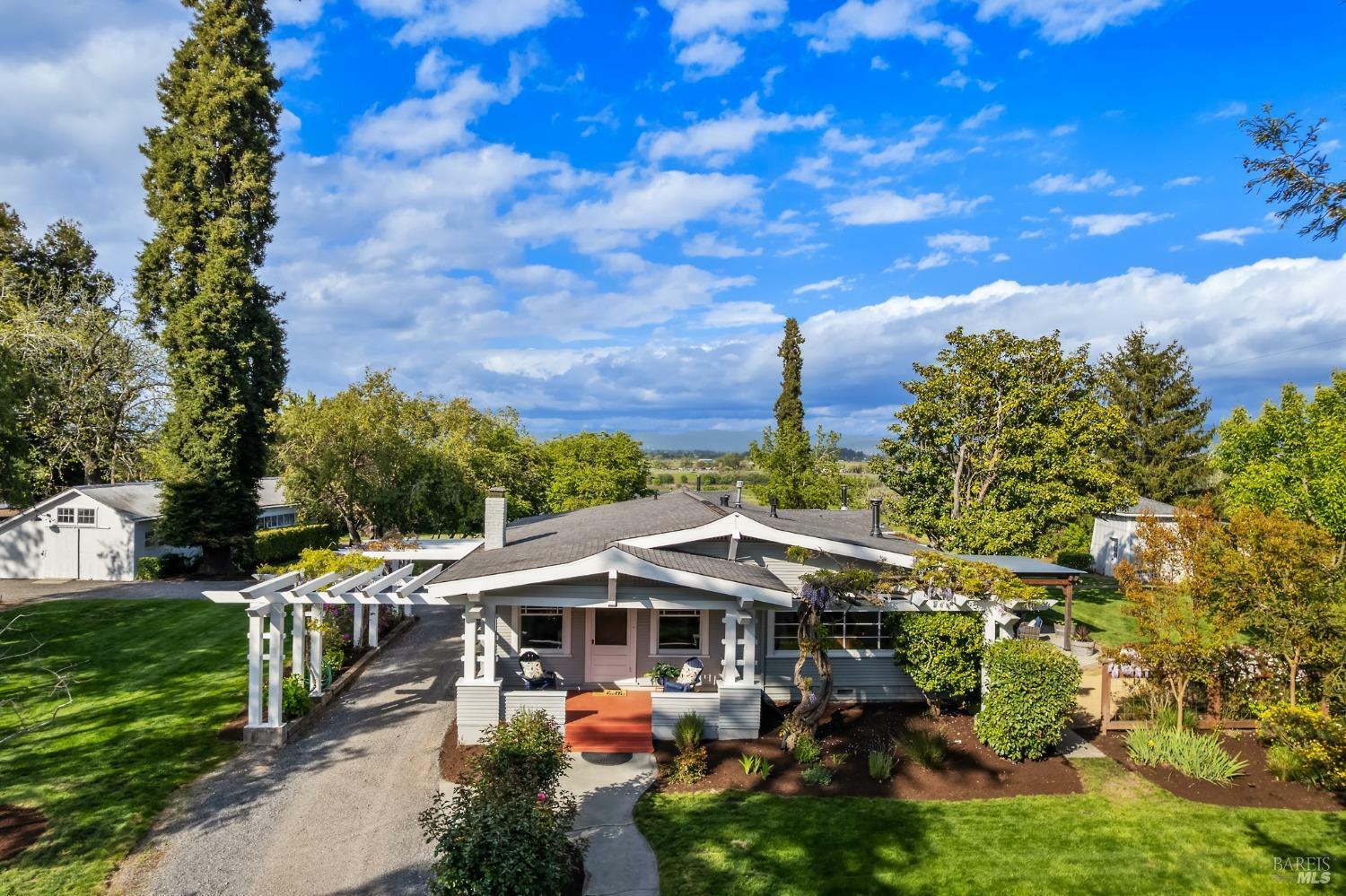 Property Photo: 2855 Old Gravenstein Highway CA 95472