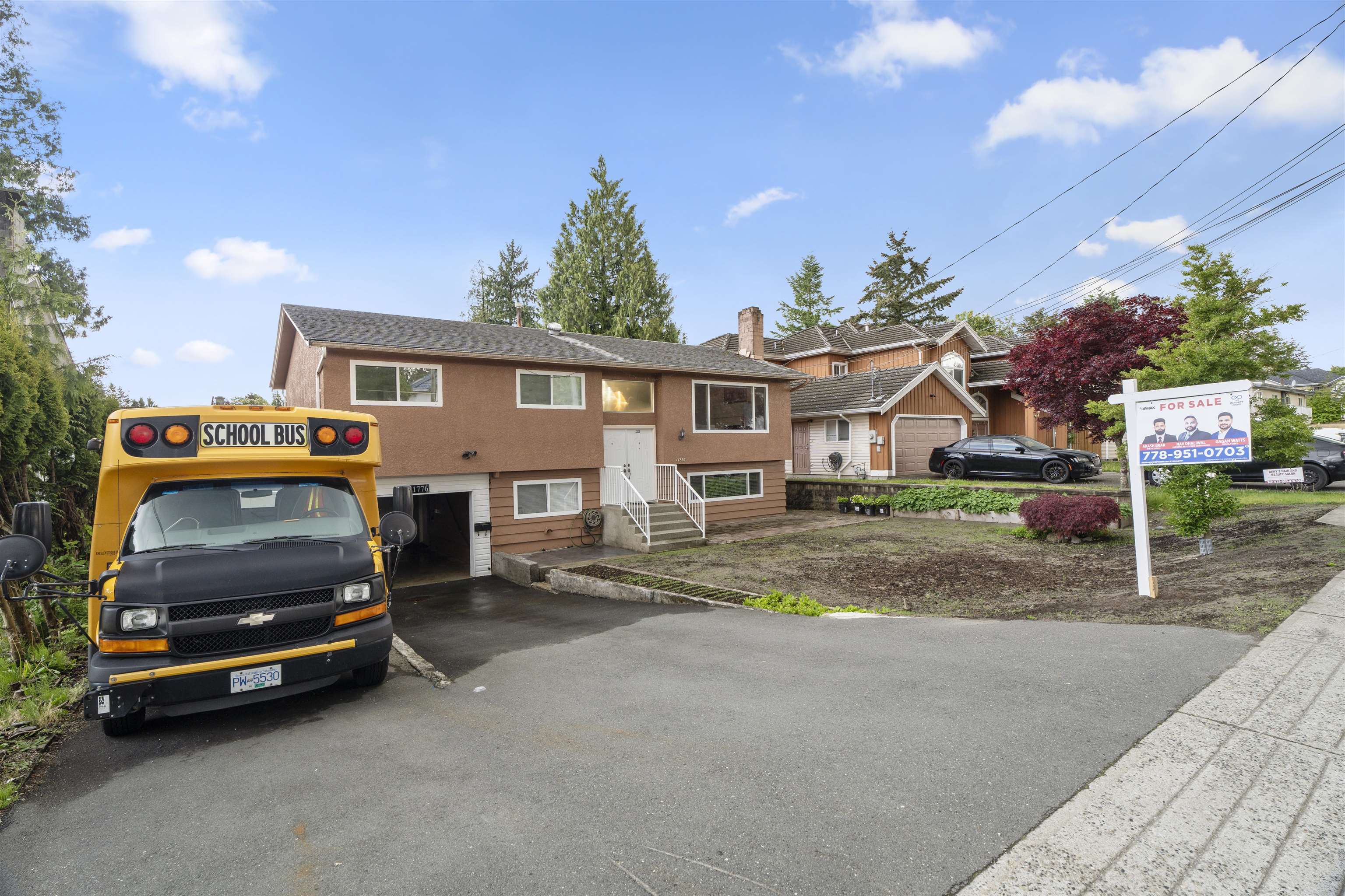 Photo de la propriété: 11776 86 Avenue BC V4C 2X7