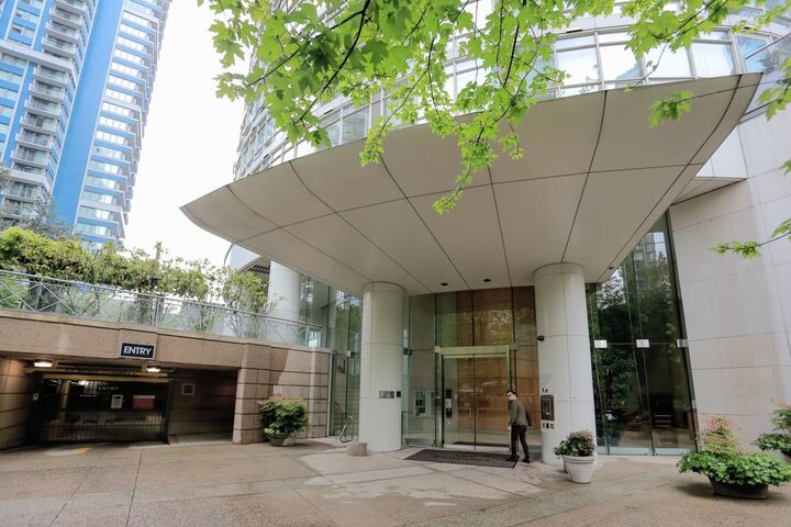 Photo de la propriété:  1288 Alberni Street 1301  BC V6E 4N5 