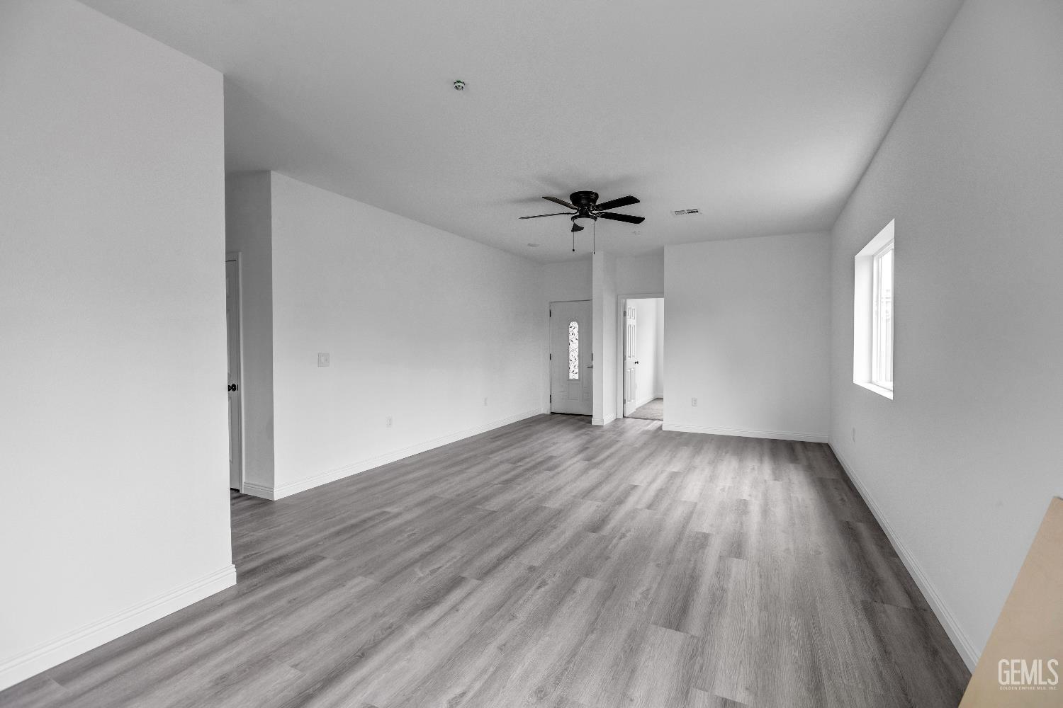 Property Photo:  1627 Tejon Street  CA 93305 