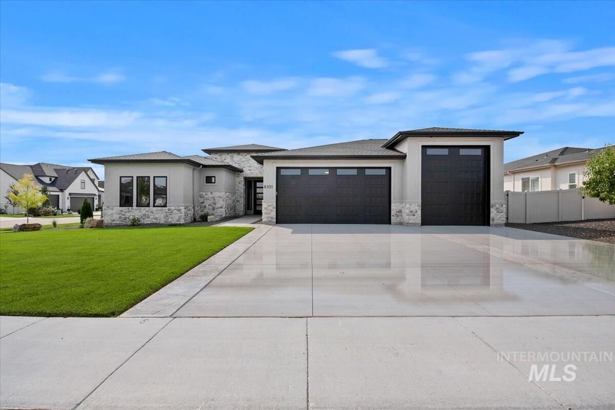 Property Photo:  6101 W Estuary St  ID 83616 