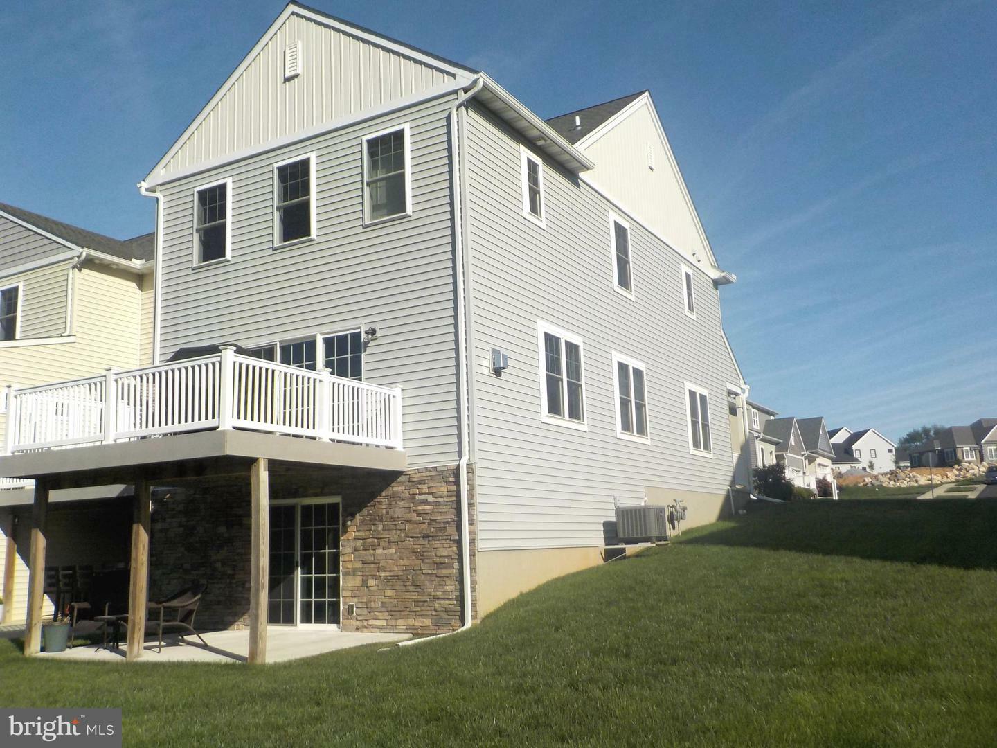 Property Photo: 2564 Camas Lane PA 17520