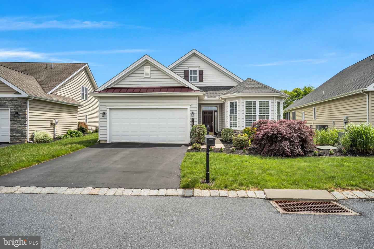 Property Photo: 152 Independence Way PA 17050
