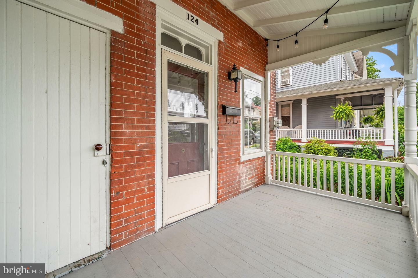 Property Photo: 124 E Oakland Avenue PA 18901