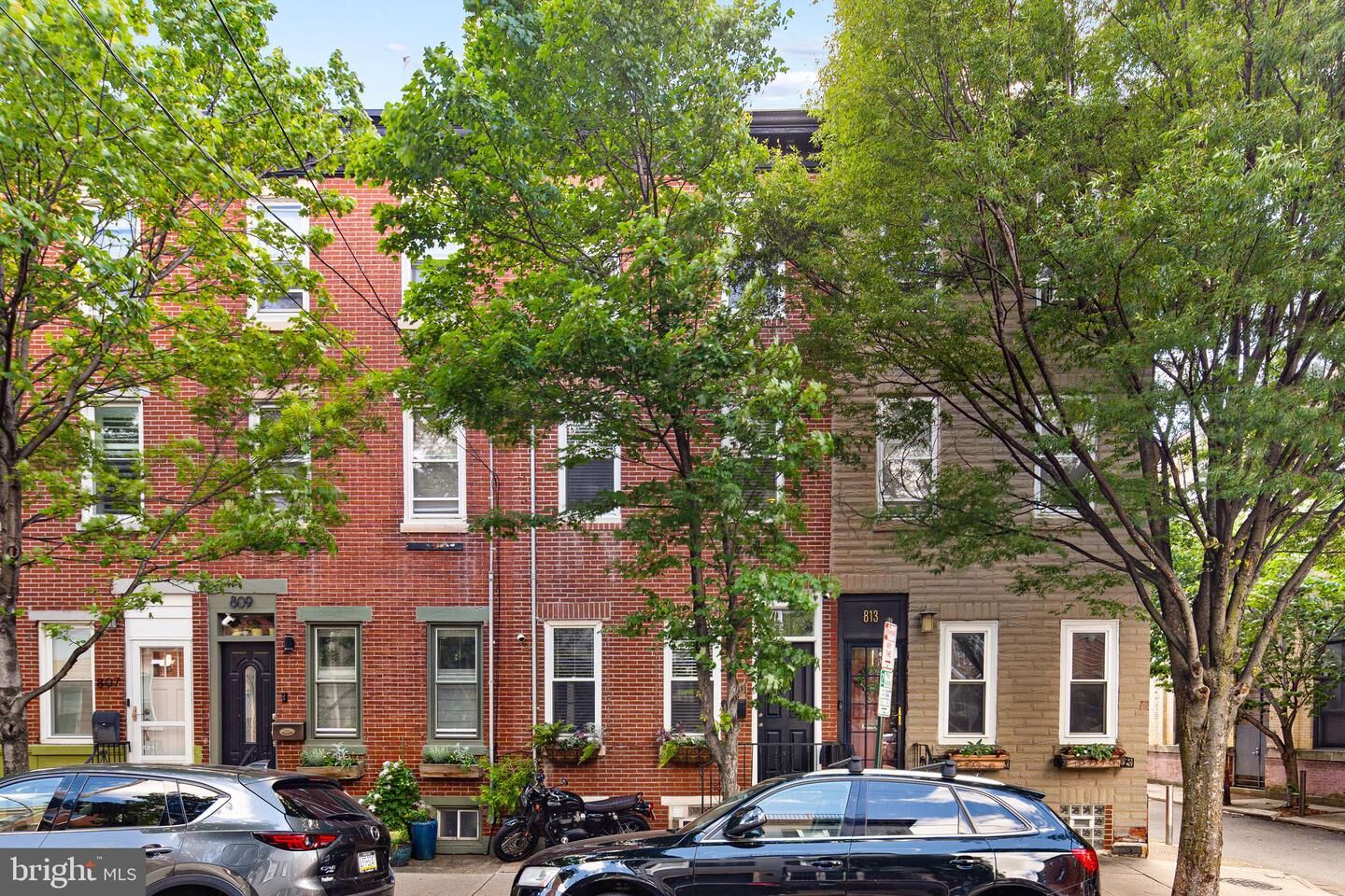 Property Photo:  811 S 18th Street  PA 19146 