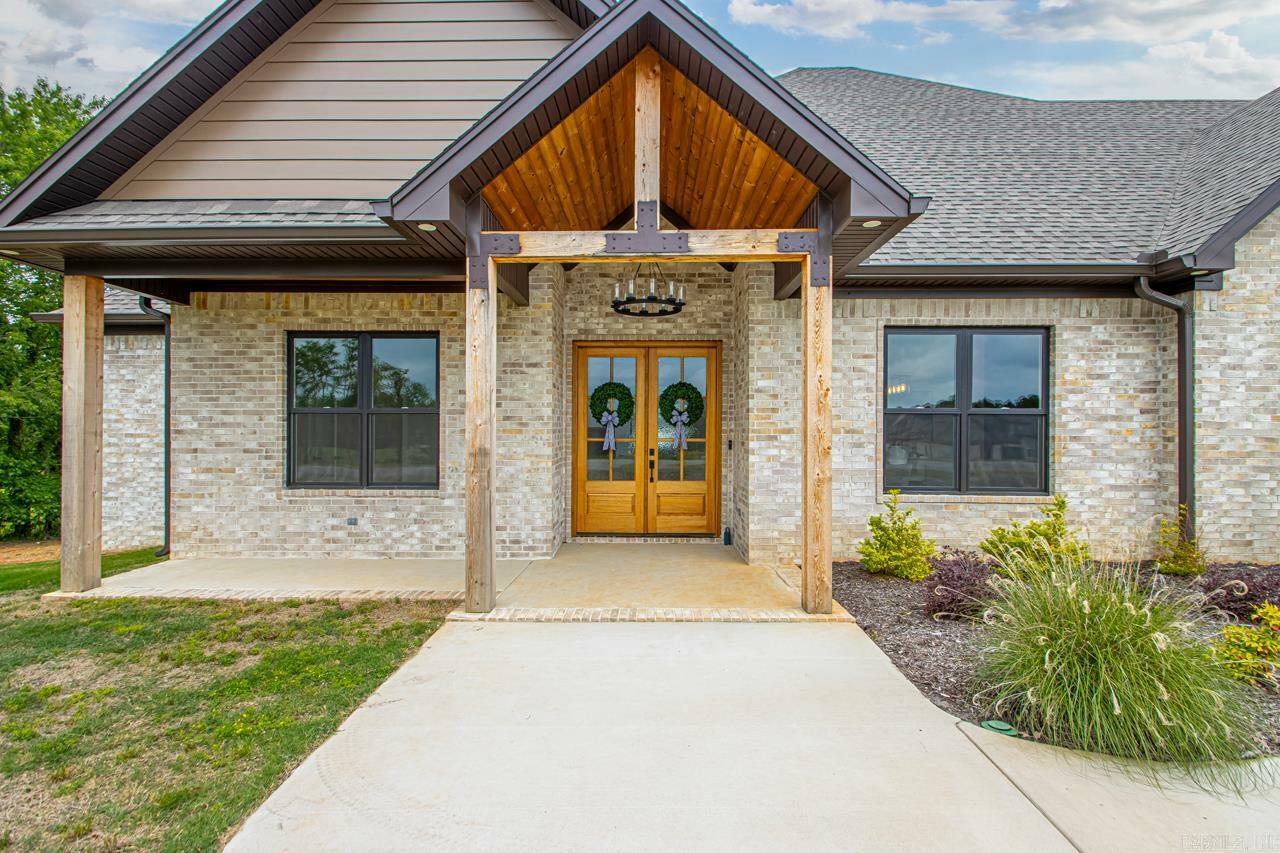 Property Photo: 208 Hartman Lane AR 72019