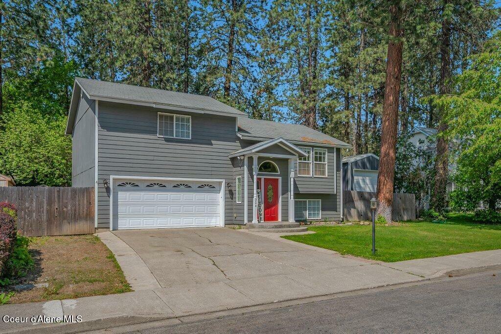 Property Photo:  304 S Spencer St  ID 83854 