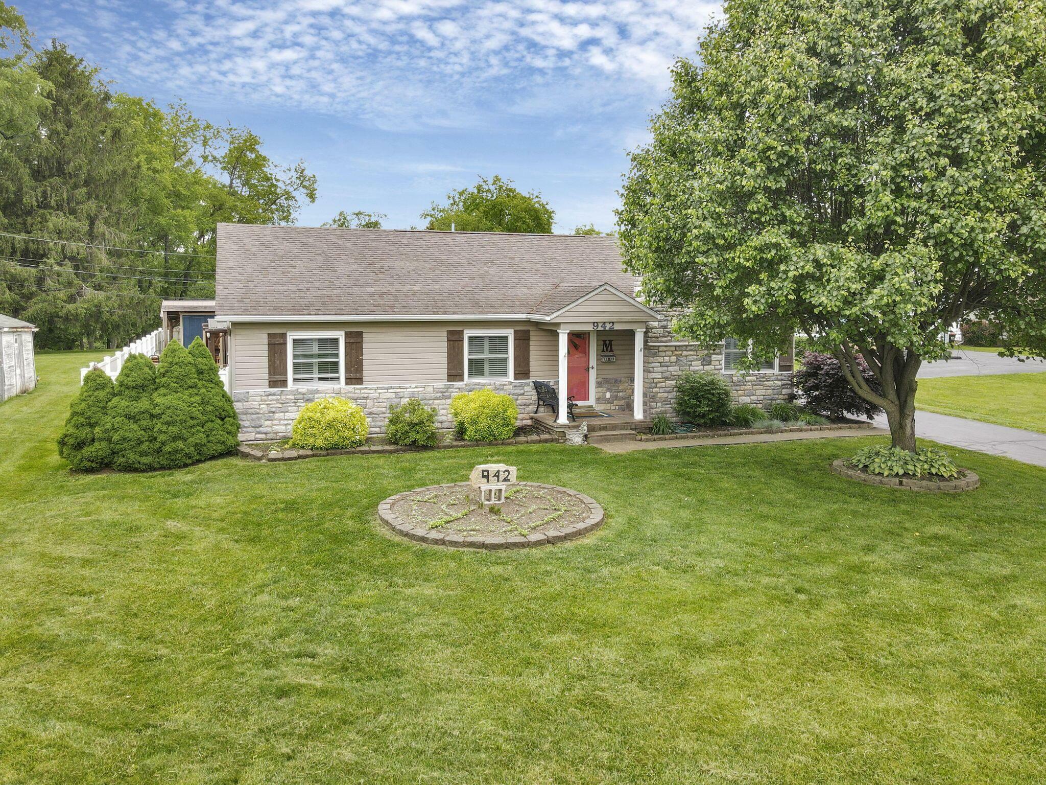 942 Mount Vernon Road  Newark OH 43055 photo