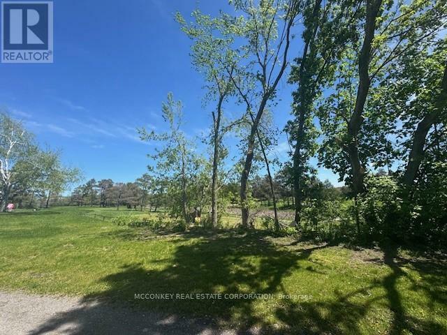 Property Photo:  2414 Ashburnham Drive  ON K9H 0E9 