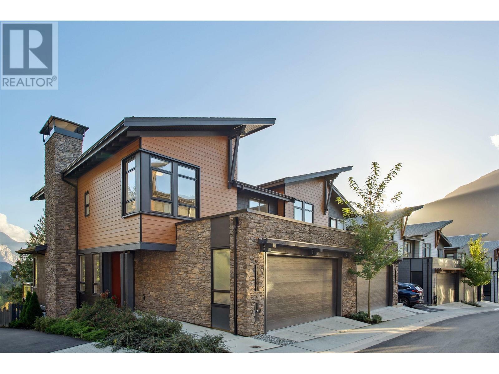 Property Photo: 41201 Highline Place BC V8B 1C2