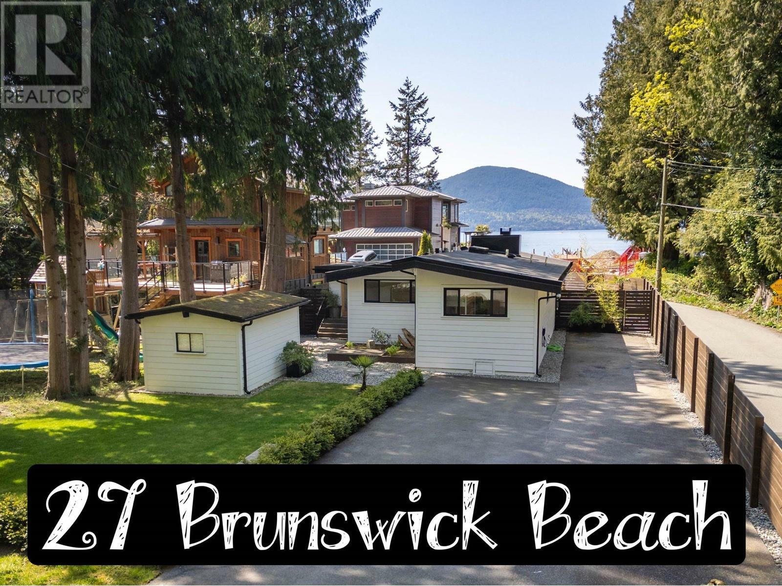 Property Photo: 27 Brunswick Beach Road BC V0N 2E0