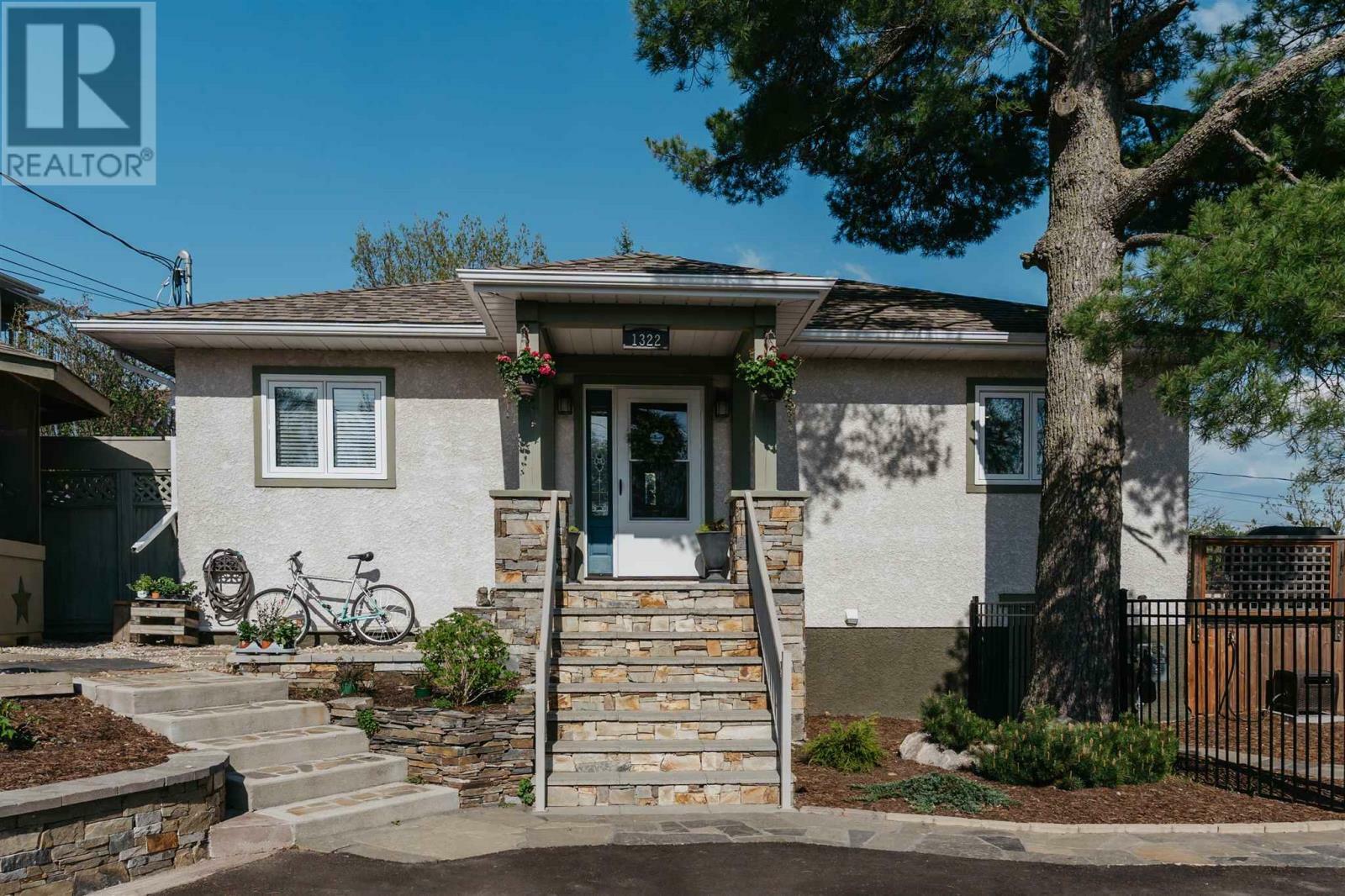 Property Photo: 1322 Beach Road ON P0X 1C0
