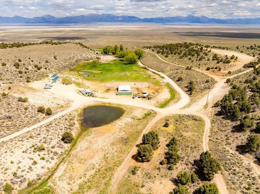 Property Photo: 1090 Cherry Creek Road NV 89301