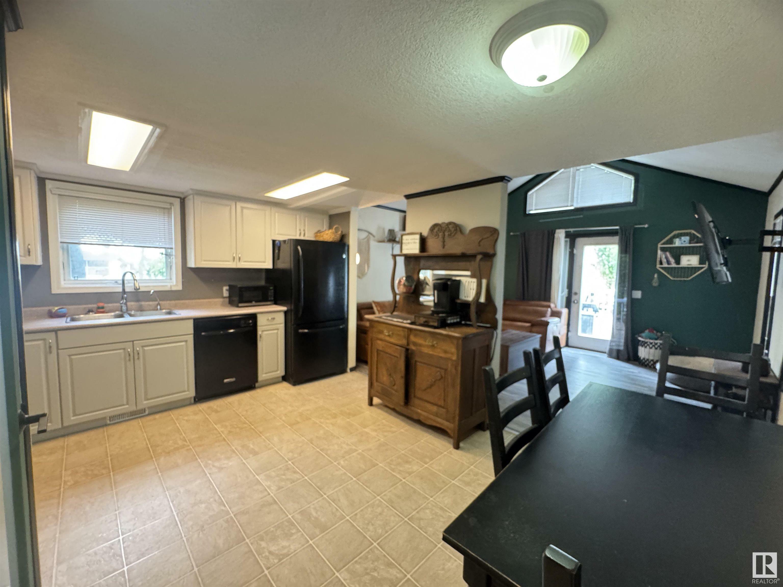Property Photo: 61402 Rge Rd 23 AB T7P 2N9