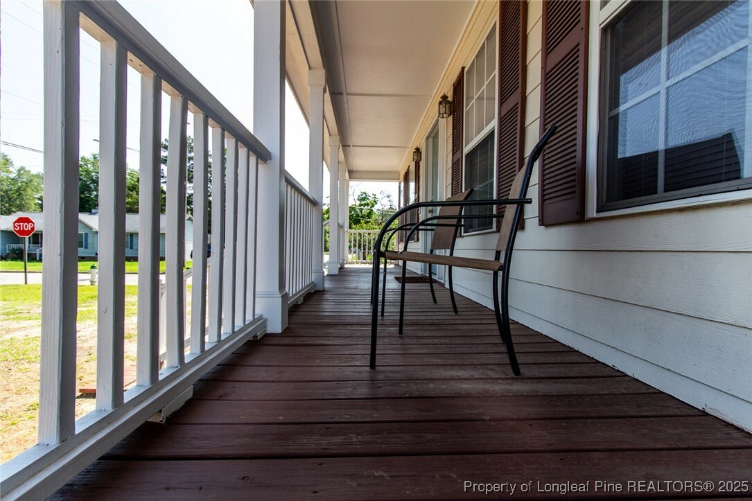 Property Photo: 526 E Stack Street NC 28384