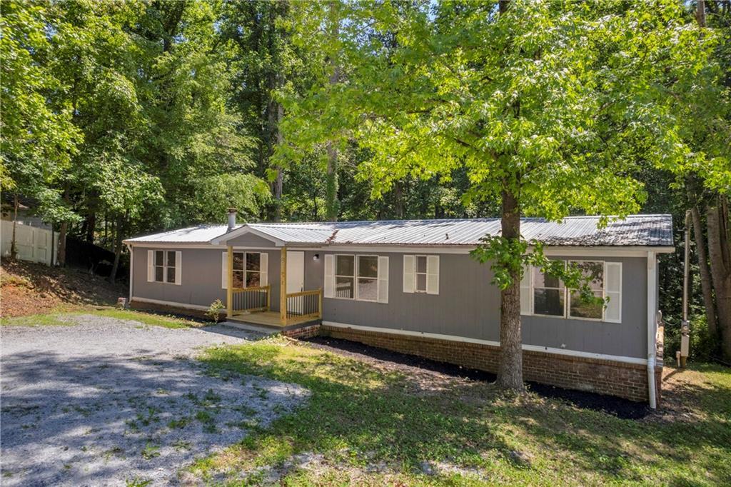 Property Photo: 6235 Akins Way GA 30041