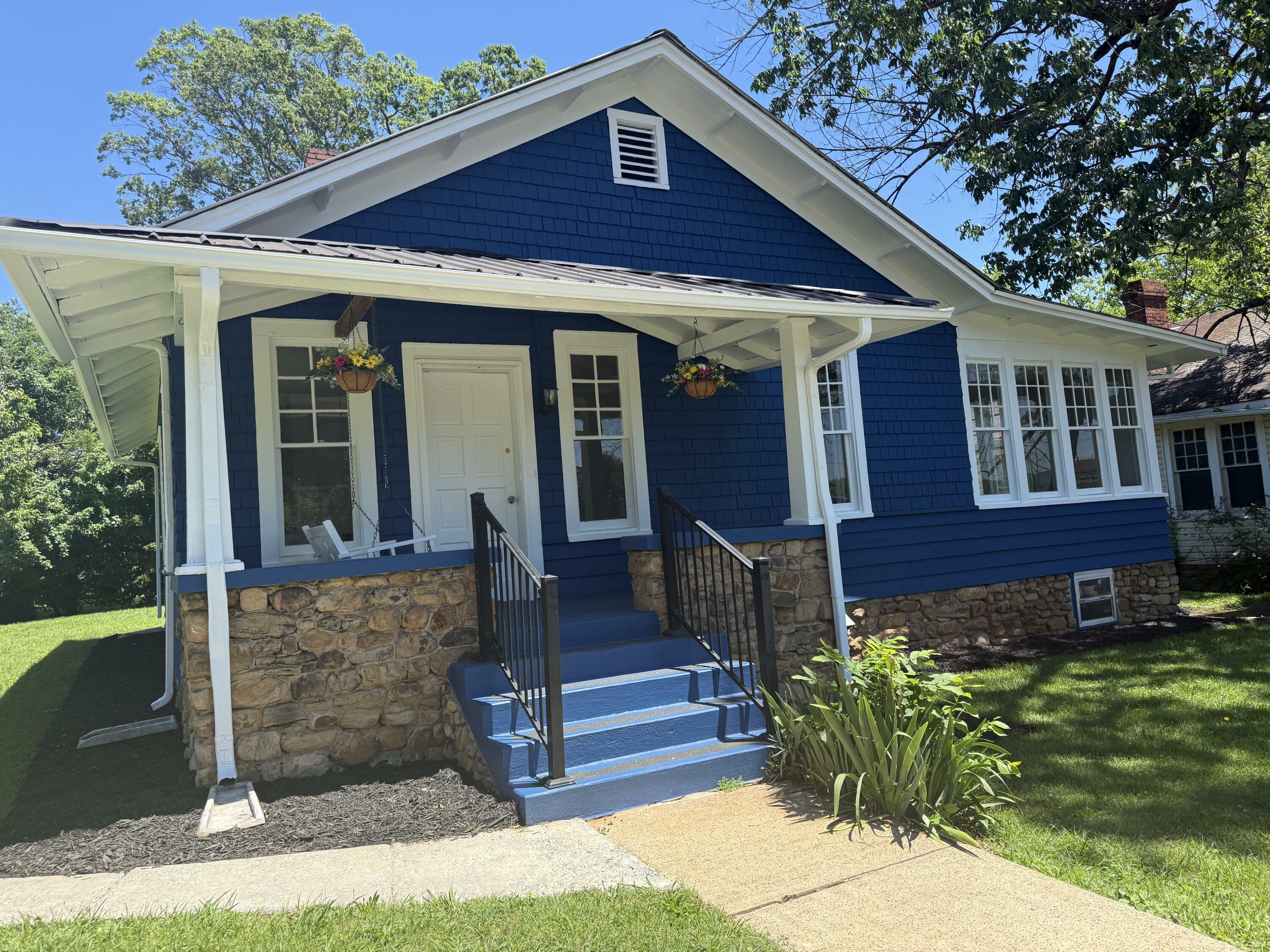 Property Photo: 110 7th Street TN 37380