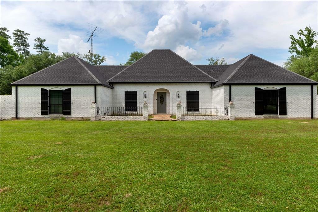 Property Photo: 1547 Scroggs Road LA 71323