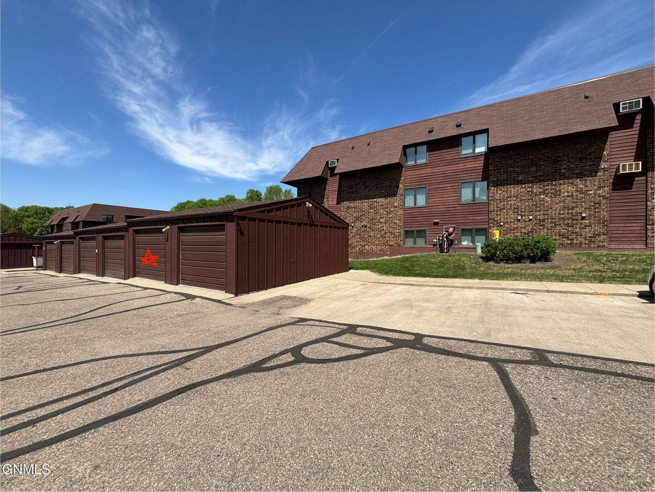 Property Photo: 2126 Kavaney Drive N 10 ND 58501