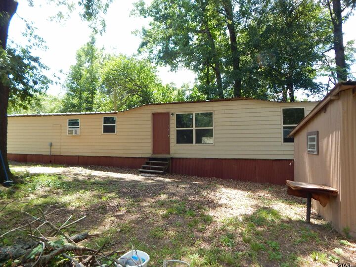 Property Photo:  214 Lawrence  TX 75644 