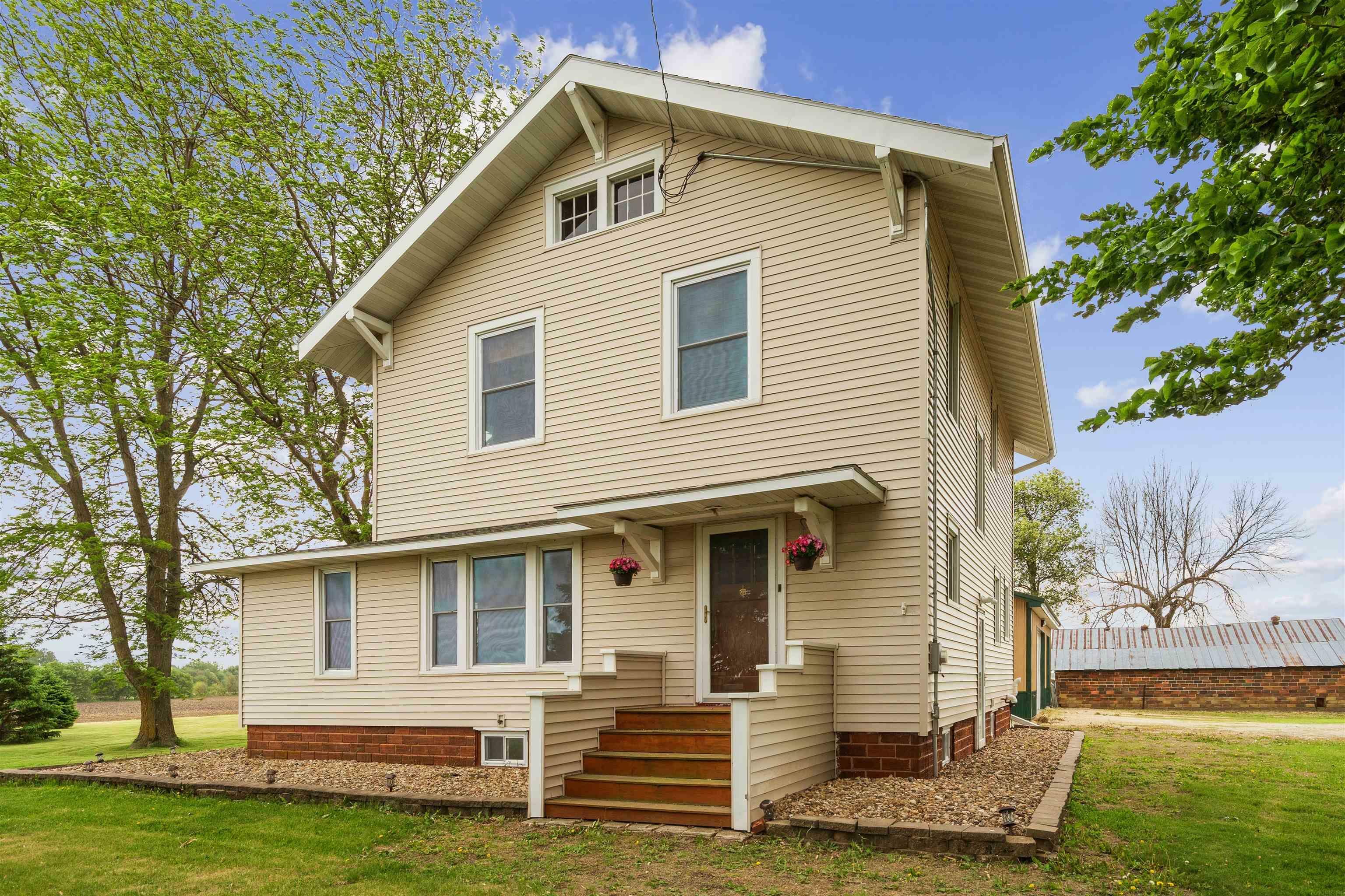 Property Photo: 8542 E Cedar Wapsie Road IA 50626