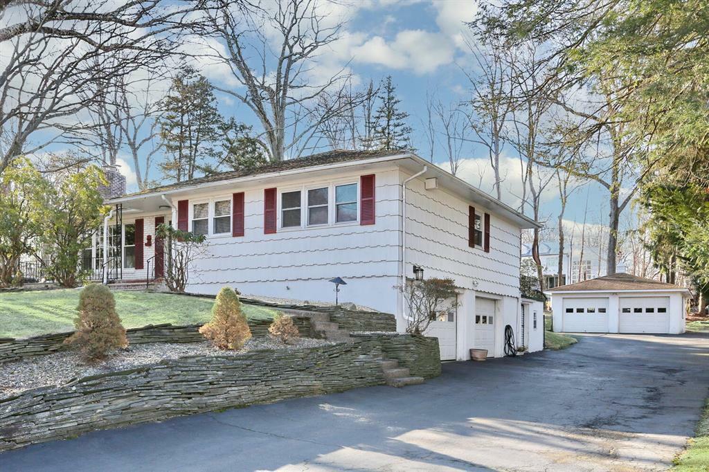 10 Glenbrook Road  Wesley Hills NY 10952 photo