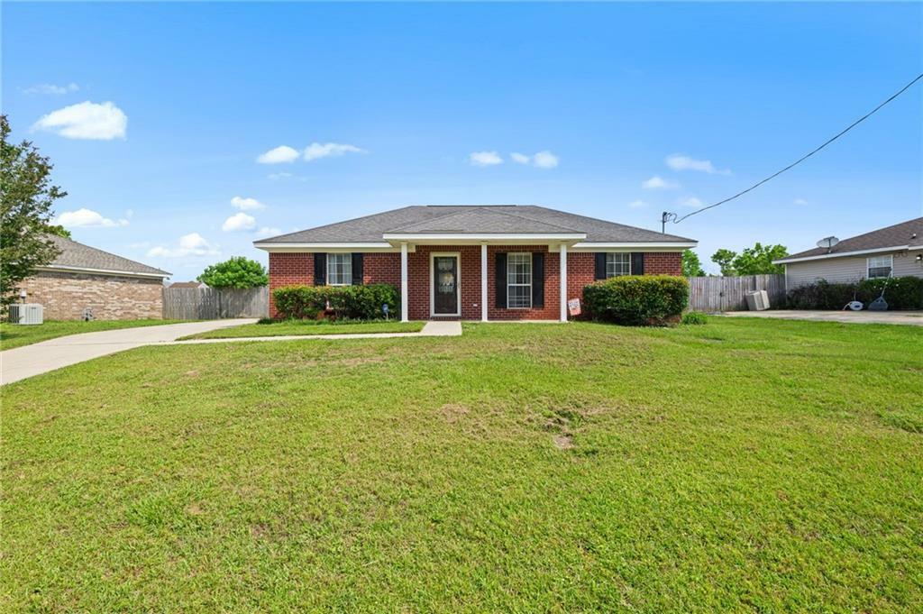 Property Photo: 13598 James Copeland Drive AL 36695