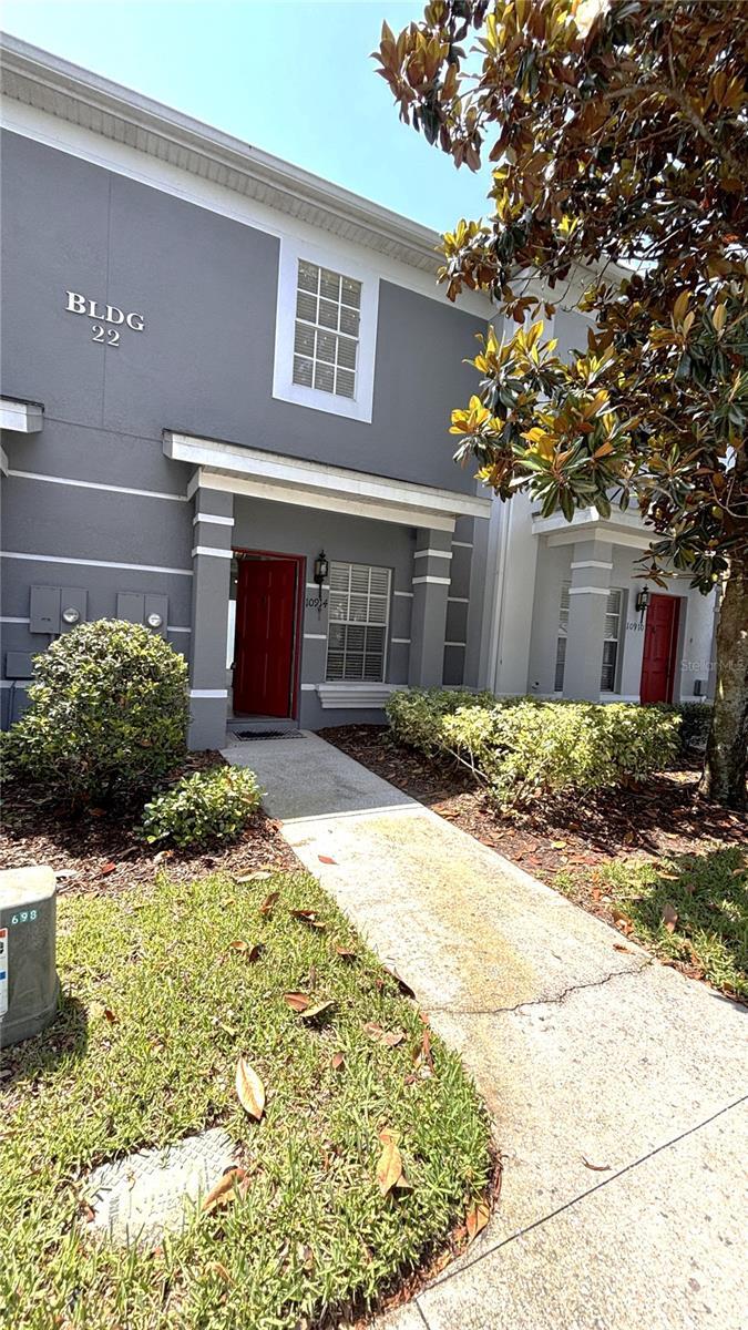 10914 Savannah Wood Drive 139  Orlando FL 32832 photo