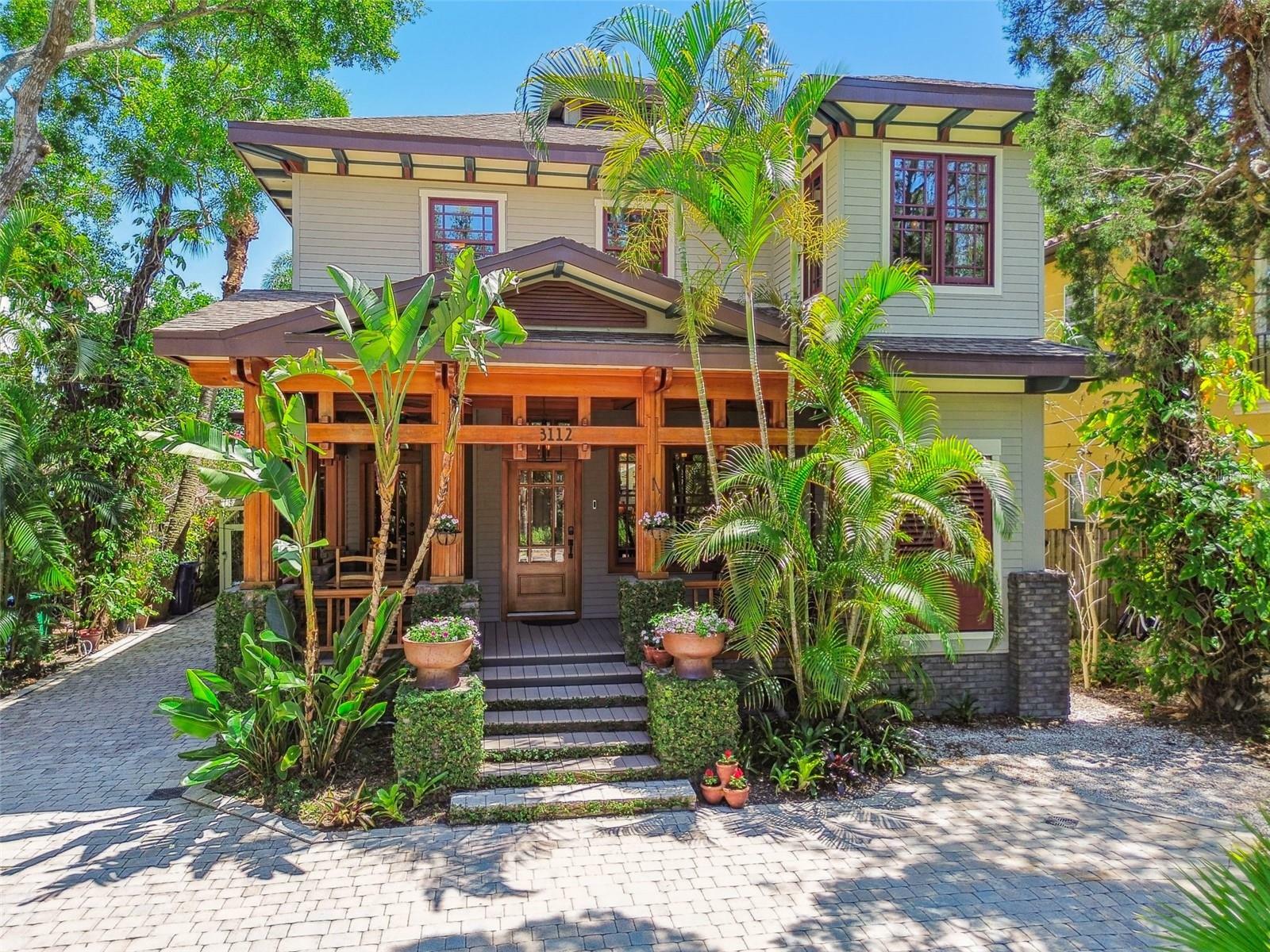 Property Photo: 3112 W Wallcraft Avenue FL 33611