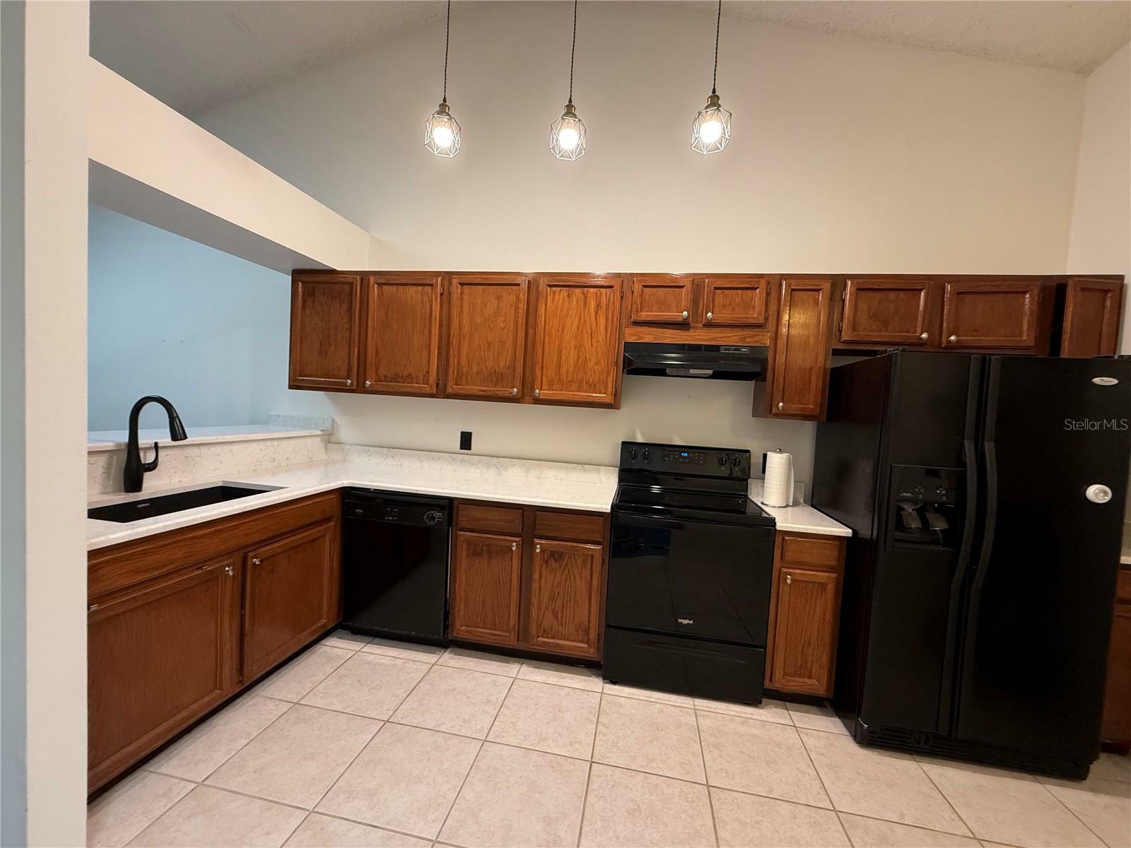 Property Photo: 5804 Red Cedar Lane 5804 FL 33625