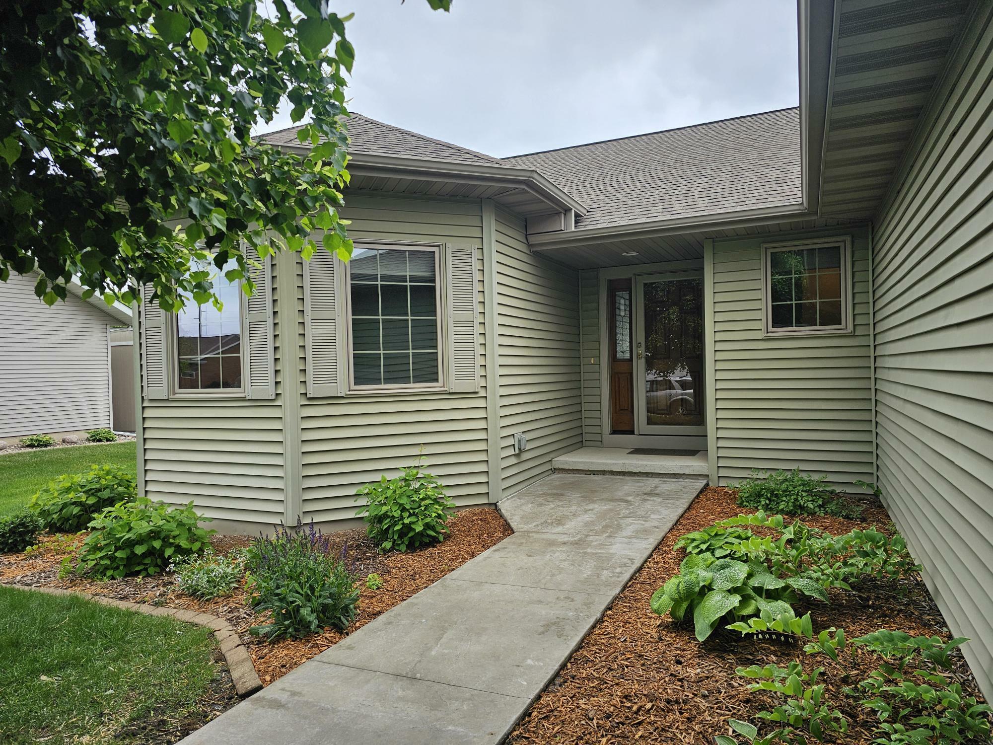 Property Photo: 4325 Verchota St WI 54601
