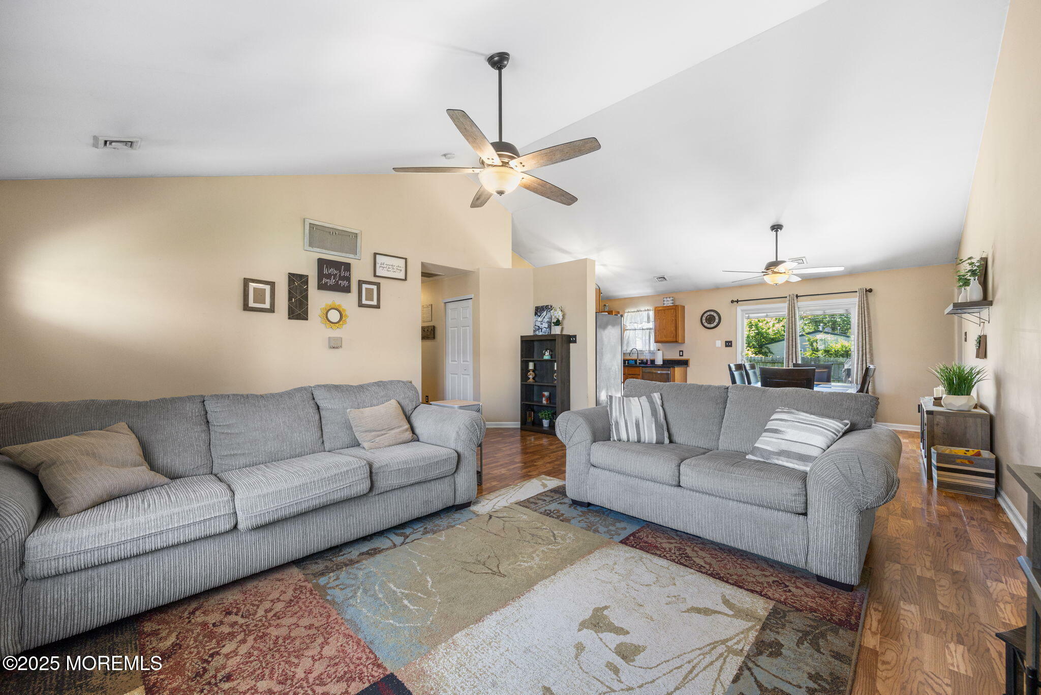 Property Photo:  109 Oneida Lake Drive  NJ 08087 