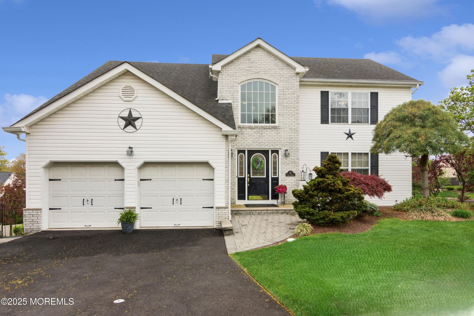 Property Photo:  25 Ridge Avenue  NJ 08872 