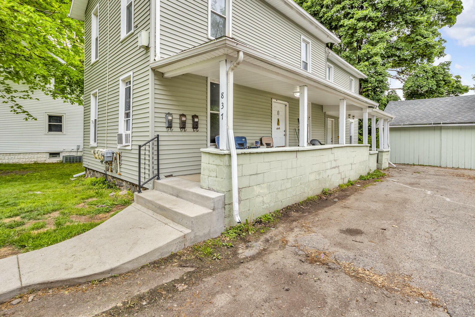 Property Photo: 837 Backus Street MI 49202