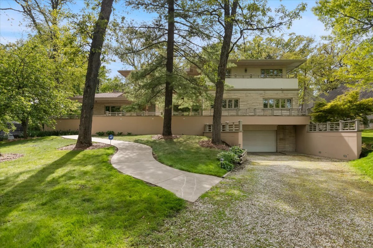 Property Photo:  3464 Old Mill Road  IL 60035 