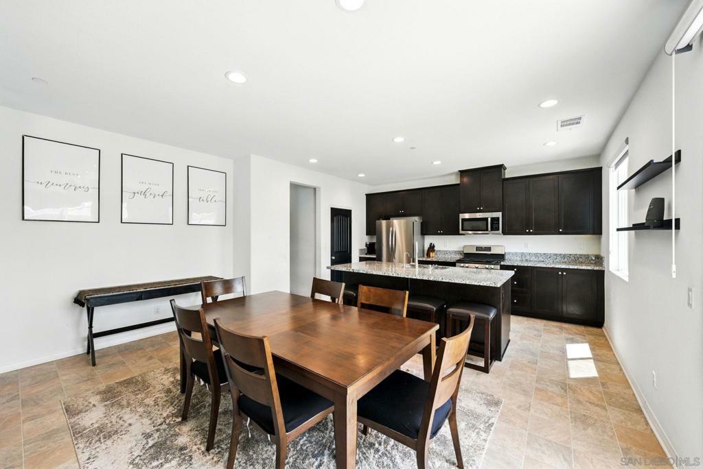 Property Photo: 30499 Ridgely Way CA 92584