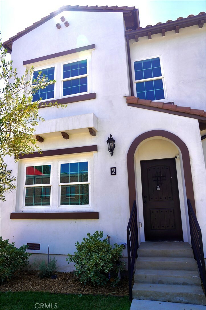 Property Photo: 6747 Pickering Avenue A CA 90601