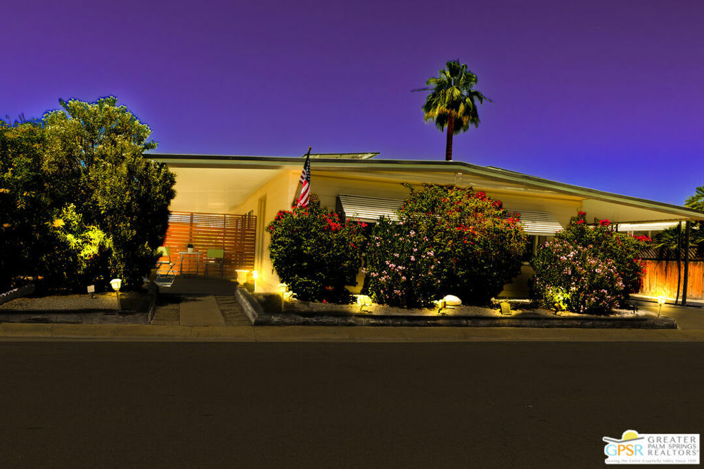 Property Photo: 2 Via Valverde CA 92234