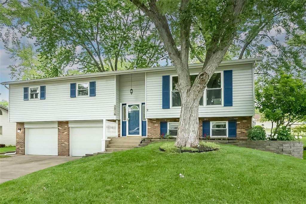 Property Photo: 2816 Olde Chelsea Drive MO 63301