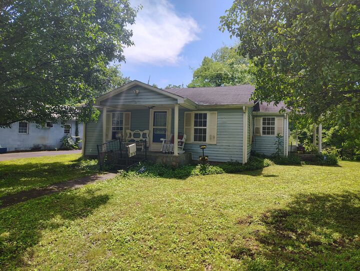 Property Photo: 1004 Haydenburg Rd TN 38588
