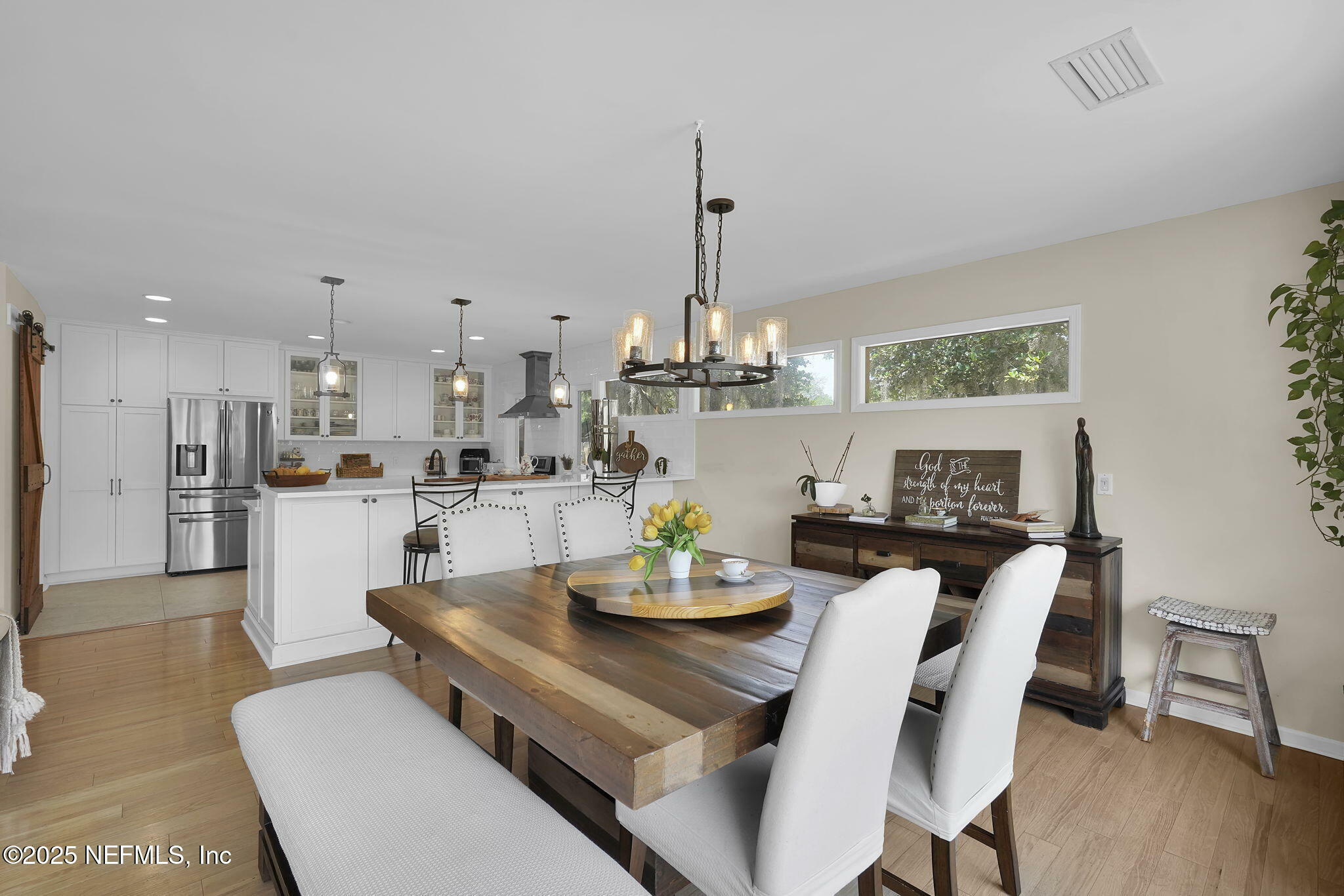 Property Photo: 9627 Wexford Road FL 32257