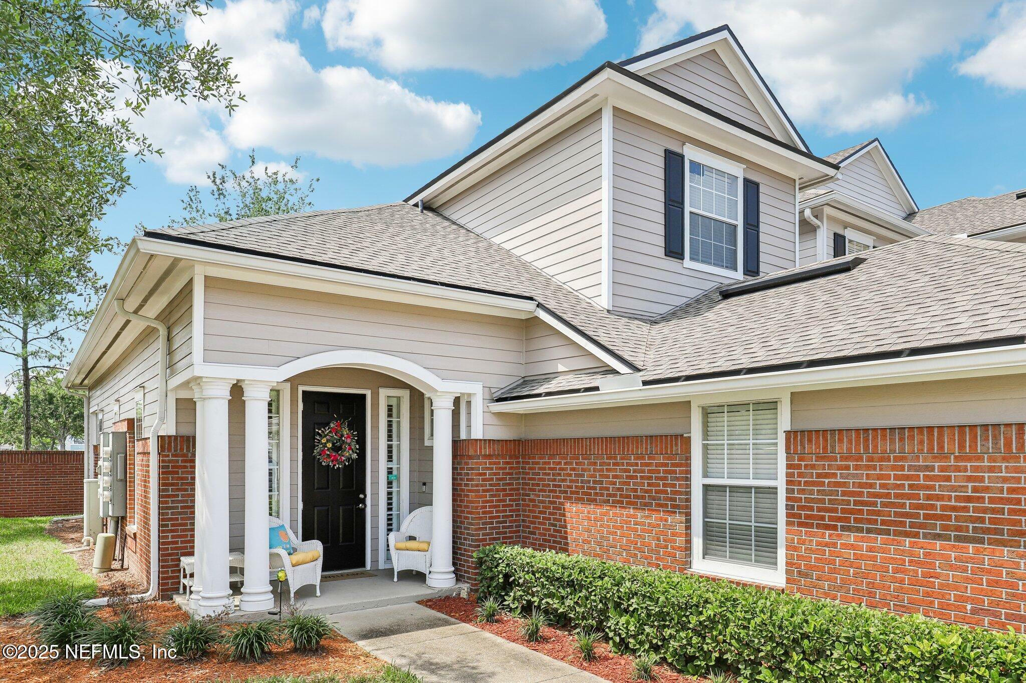 Property Photo: 2011 Pond Ridge Court 1201 FL 32003