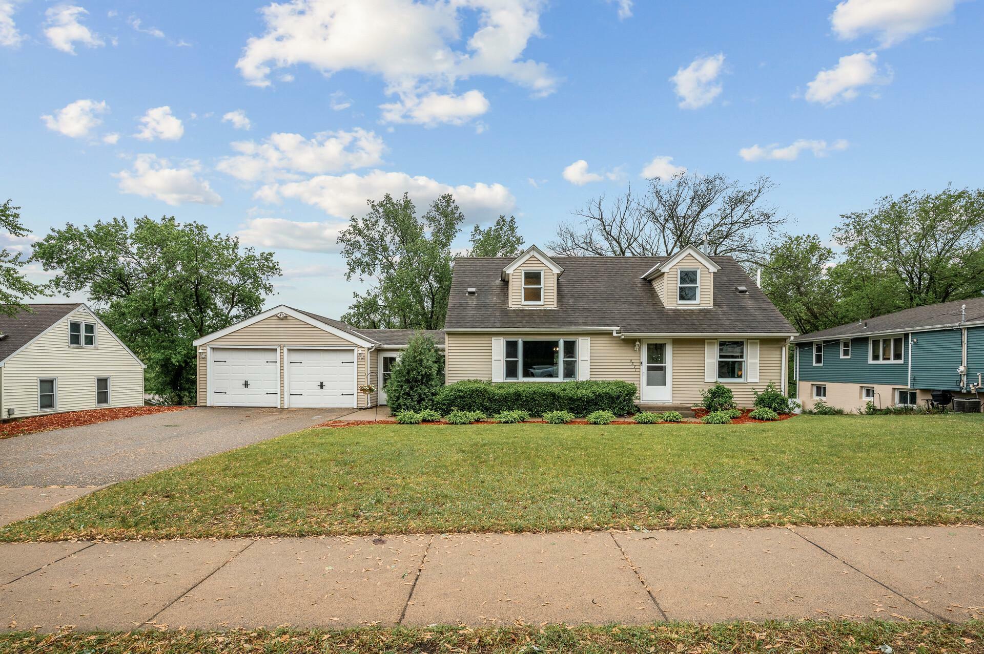 Property Photo: 4371 Pleasant Street SE MN 55372