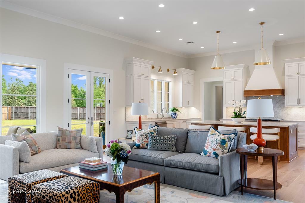 Property Photo: 11029 Carmen'S Court LA 71106